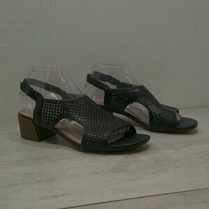Clarks Caroleigh Star Leather Comfort Sling Back Low Block Heel Sandals Size 8.5